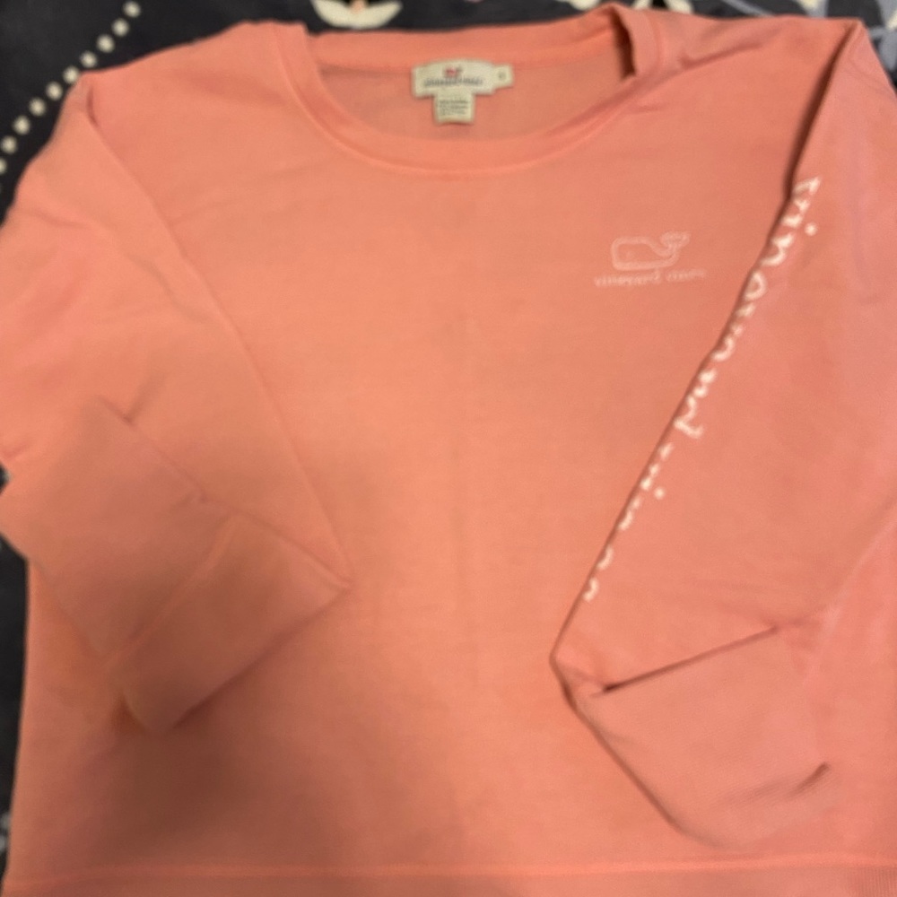 Vineyard Vine sweater